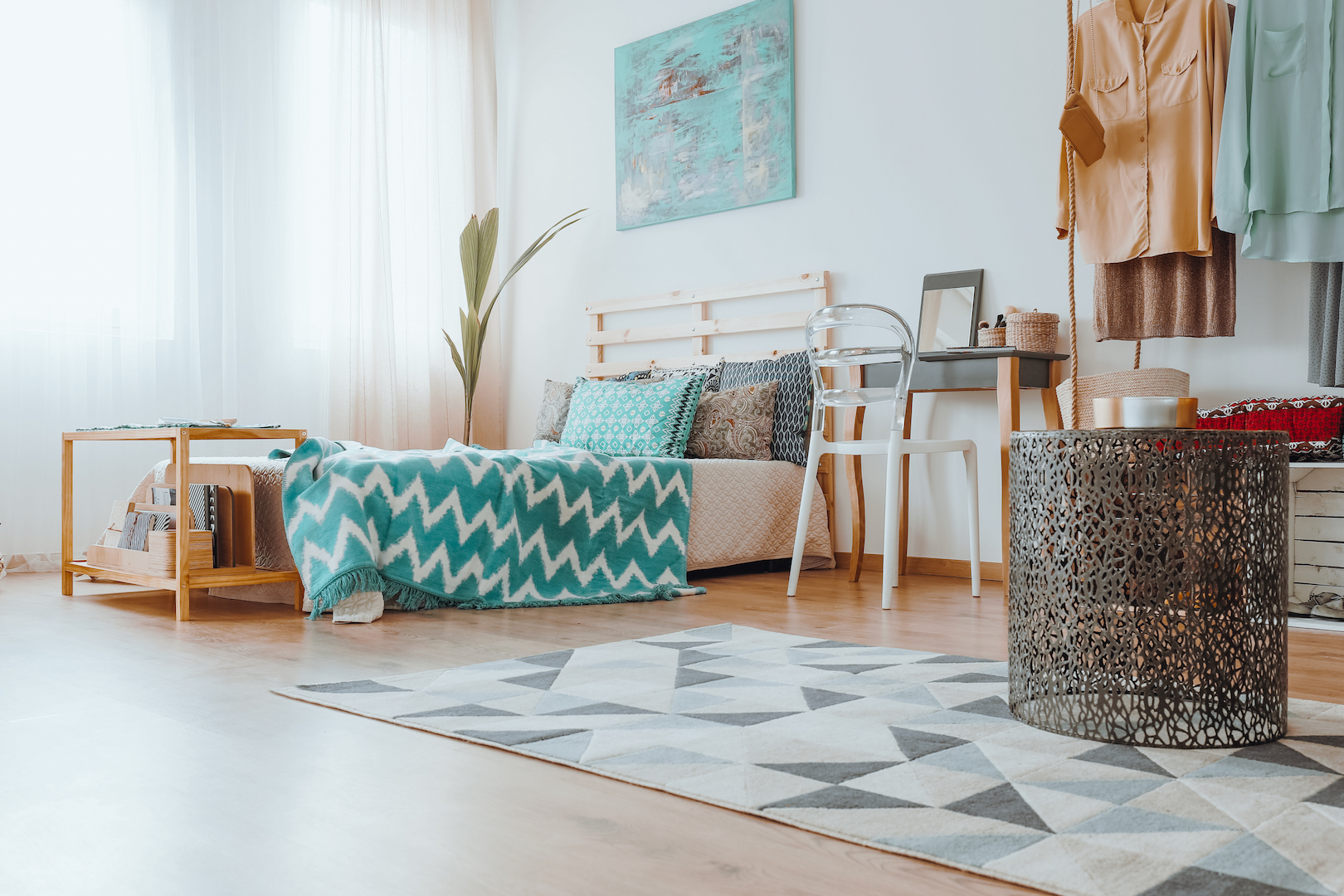 Contemporary apartment