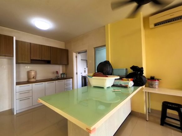 Alam Puri Condominium @ Jalan Ipoh
