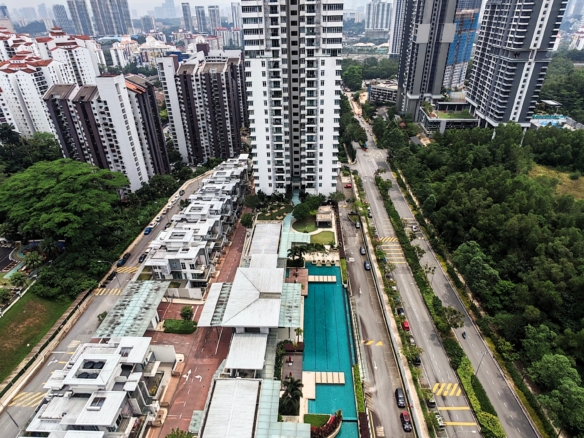 Saville @ The Park Bangsar, Pantai